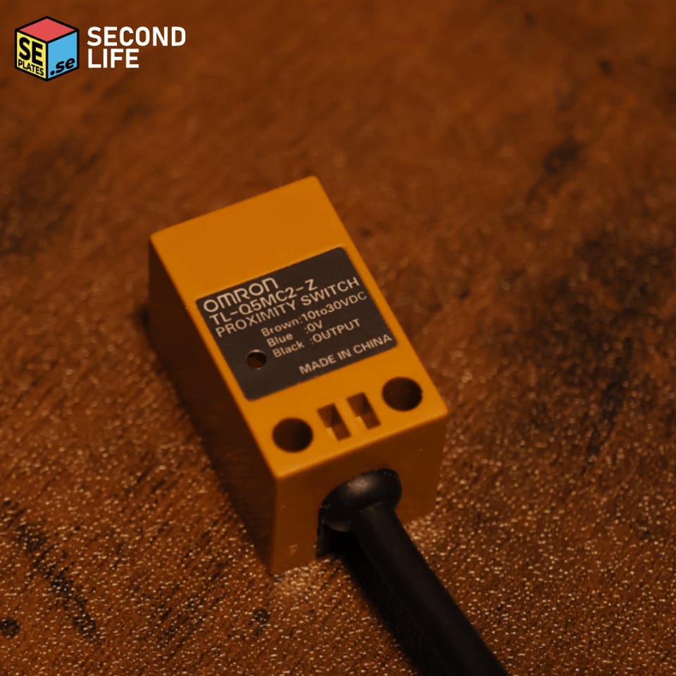 Omron Proximity Sensor